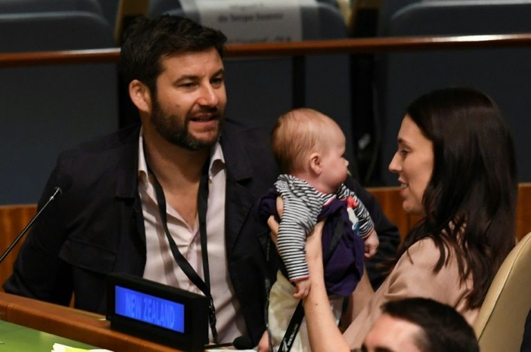 ΟΗΕ: Η Νεοζηλανδή πρωθυπουργός πήγε στη συνέλευση με το 3 μηνών μωρό της (φωτό)