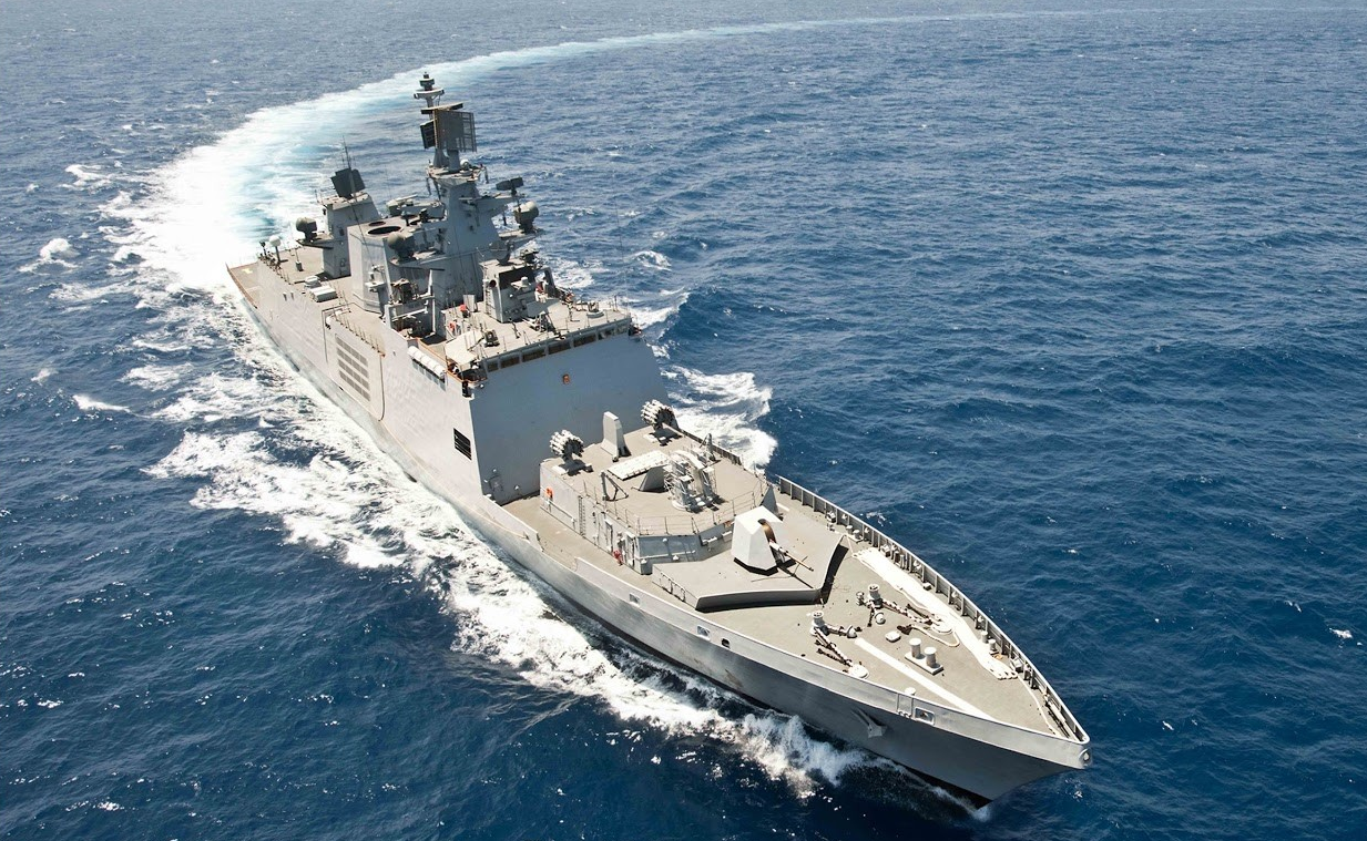 Η «περίεργη» αμφίεση του Ναυτικού της Ινδίας (φώτο)