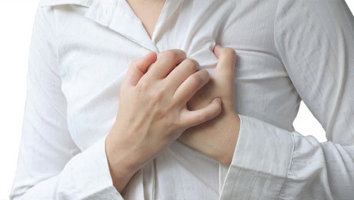Πόνος στο στήθος από αυξημένο άγχος: Τι πρέπει να ξέρετε-  Πότε οφείλεται στην καρδιά