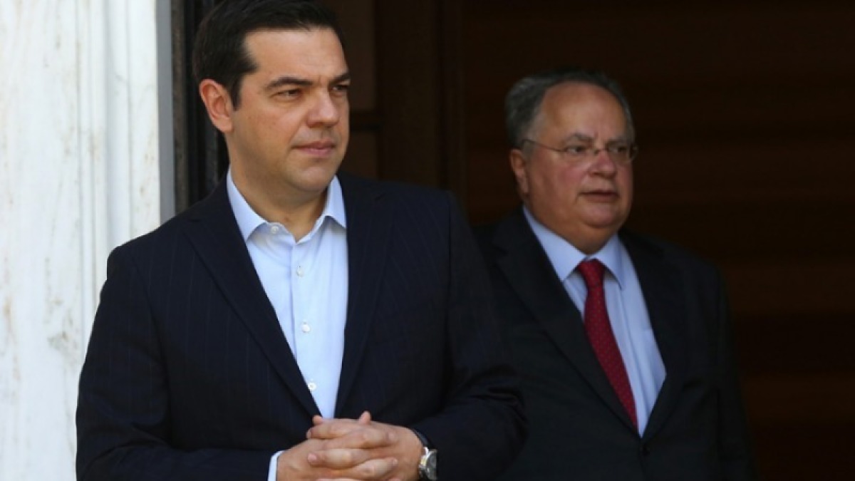 Τσίπρας-Κοτζίας κρύβονται στις ΗΠΑ από τους οργισμένους ομογενείς για τη συμφωνία εκχώρησης της Μακεδονίας