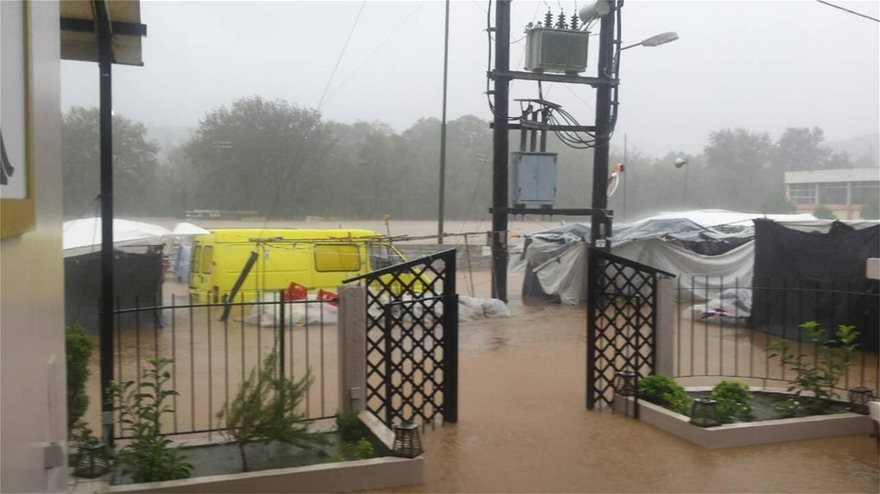 Σε κατάσταση έκτακτης ανάγκης η Εύβοια- Αγνοούνται 3 άτομα στο Μαντούδι – 1 γυναίκα στη Σκιάθο