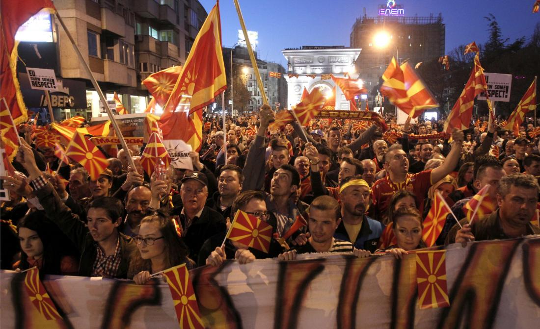 «Καληνύχτα Μακεδονία»: Ξεκίνησε το δημοψήφισμα στα Σκόπια για τη συμφωνία εκχώρησης της Μακεδονίας