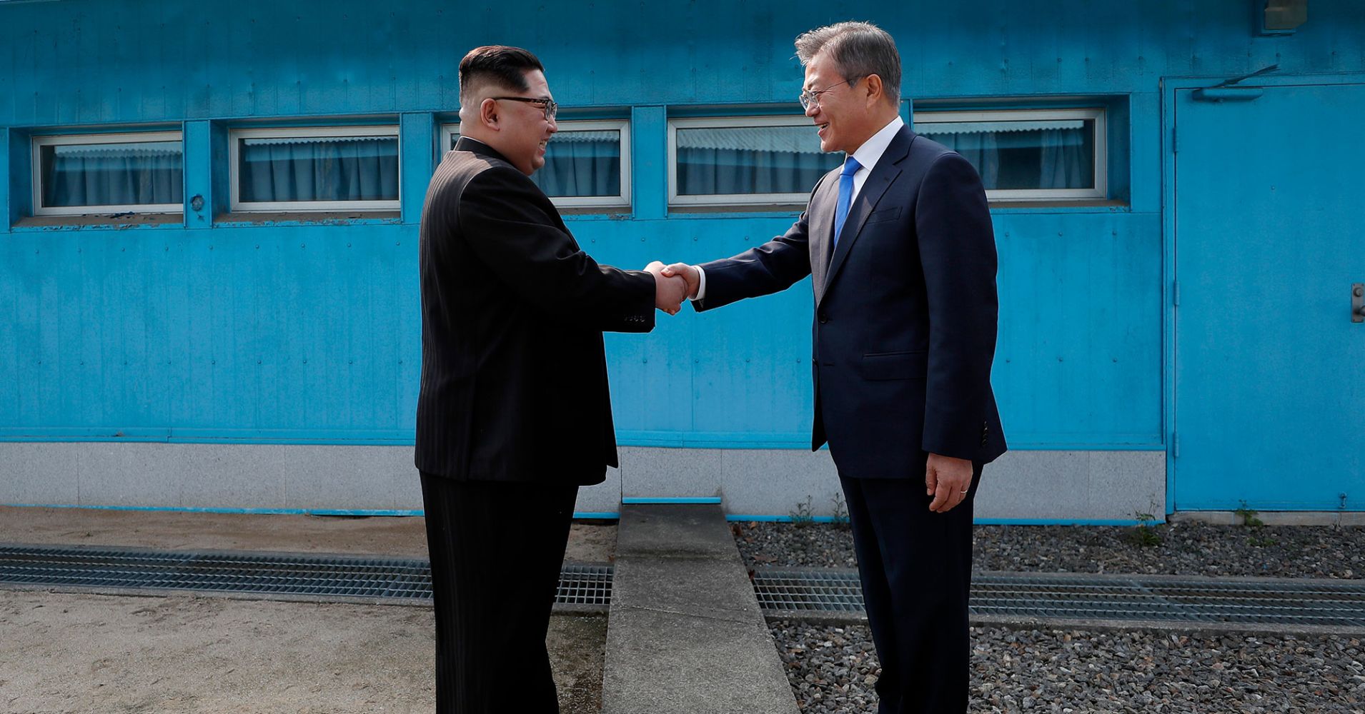 Βόρεια και Νότια Κορέα αποναρκoθετούν τα κοινά τους σύνορα