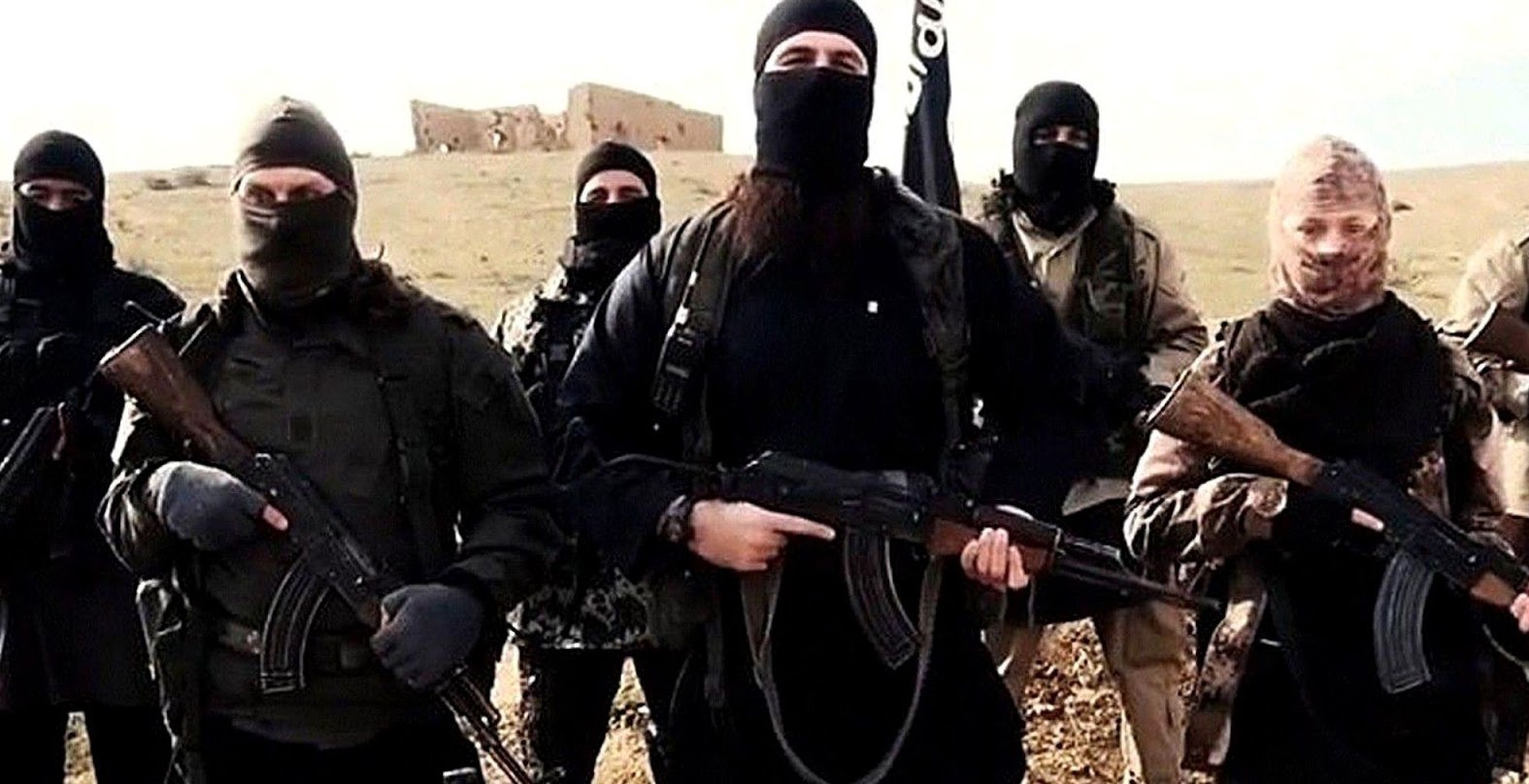 Πυρήνας του ISIS στην Μόρια με κατευθυνόμενα δημοσιεύματα πέτυχε να μεταφερθούν τα μέλη του στην ηπειρωτική Ελλάδα