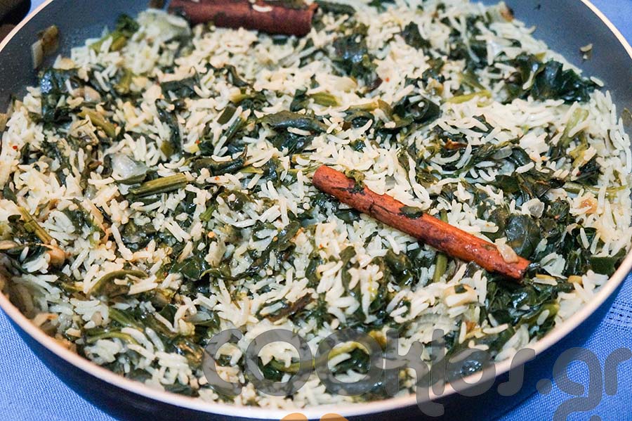 Η συνταγή της ημέρας: Ρύζι μπασμάτι με σπανάκι και κανέλα