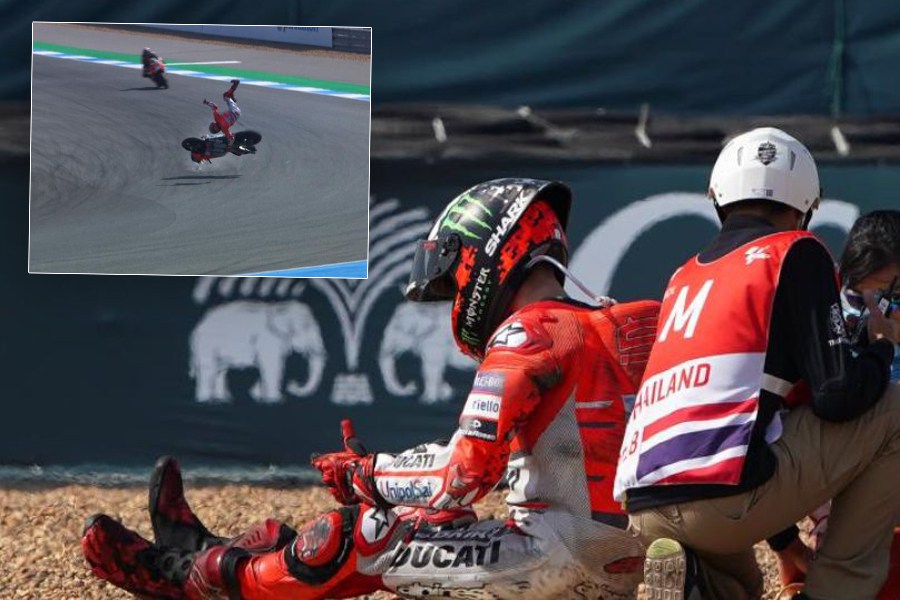 Ατύχημα – σοκ με 150 χλμ/ώρα στο Moto GP – Κόπηκε στα δύο η Ducati του Λορένθο (βίντεο)  