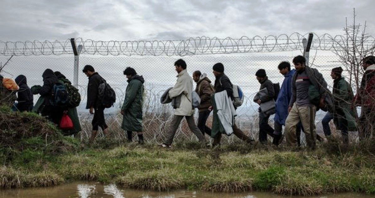 Μισό εκατ. Αφγανοί και Πακιστανοί συγκεντρώνονται στην Αδριανούπολη για να περάσουν τον Έβρο