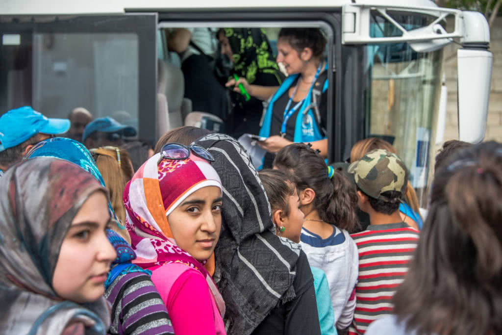Χίος: Επίθεση στους γονείς που δεν θέλουν τα παιδιά των μουσουλμάνων παρανόμων μεταναστών στο σχολείο από ΕΛΜΕ & ΣΥΡΙΖΑ