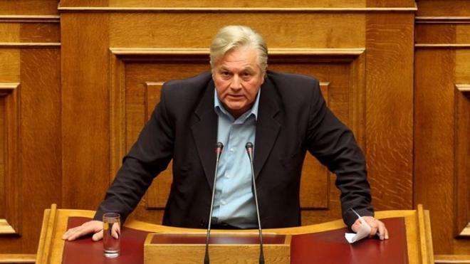 Θ.Παπαχριστόπουλος: «Δεν ξέρω τι λέει ο Τοσουνίδης αλλά εγώ δεν ψηφίζω πρόταση μομφής κατά της κυβέρνησης»