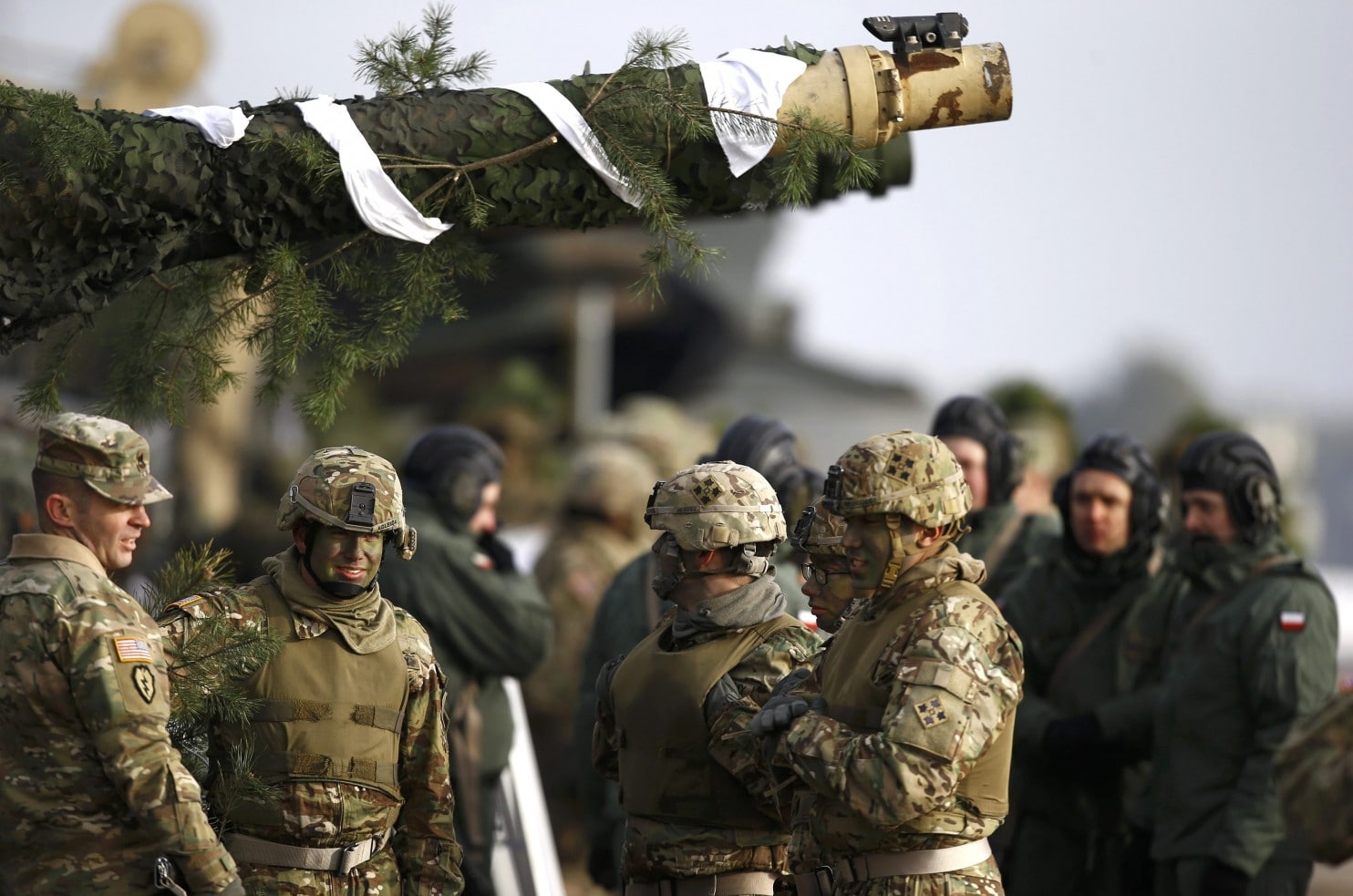 Κρυφές μετακινήσεις ΝΑΤΟϊκών δυνάμεων σε Σλοβακία και Τσεχία
