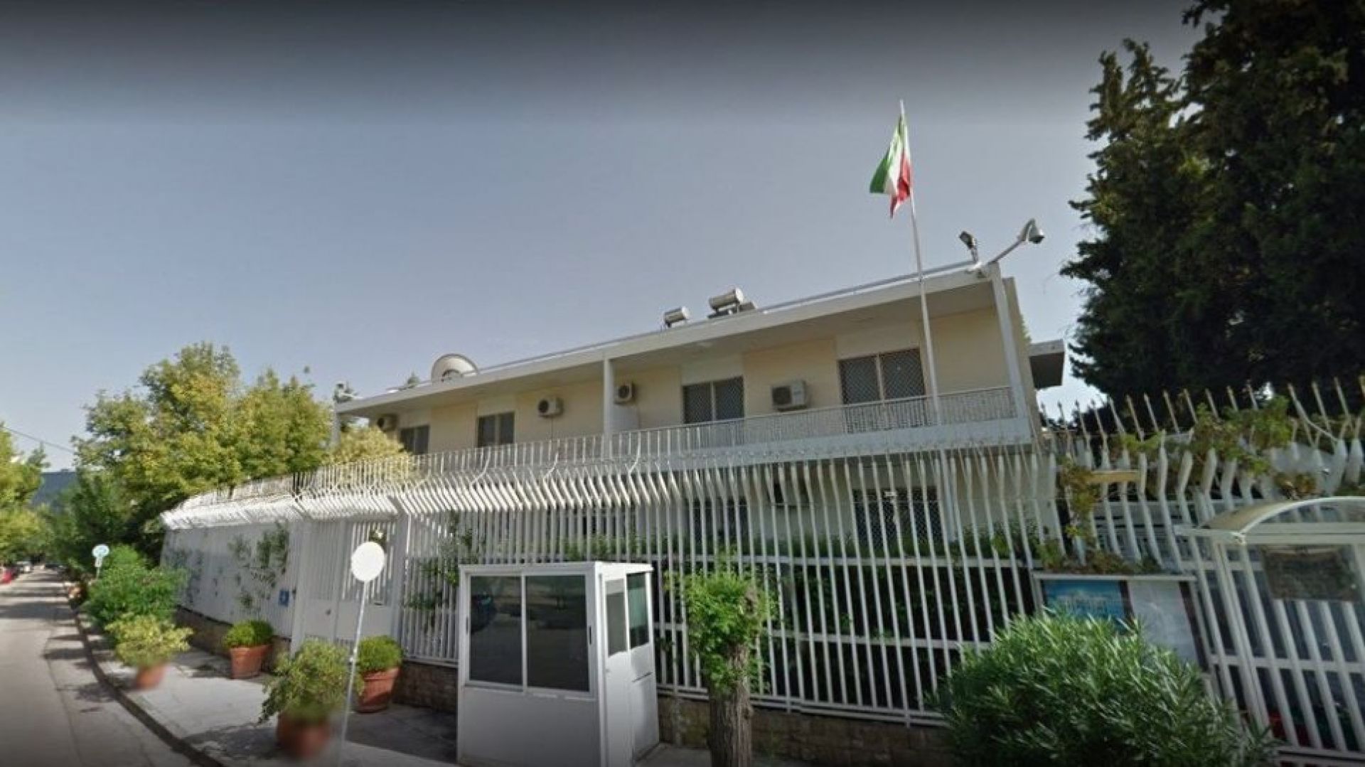 Αναφορές για βομβιστή αυτοκτονίας στην πρεσβεία του Ιράν στην Τουρκία- Πραγματοποιήθηκε εκκένωση