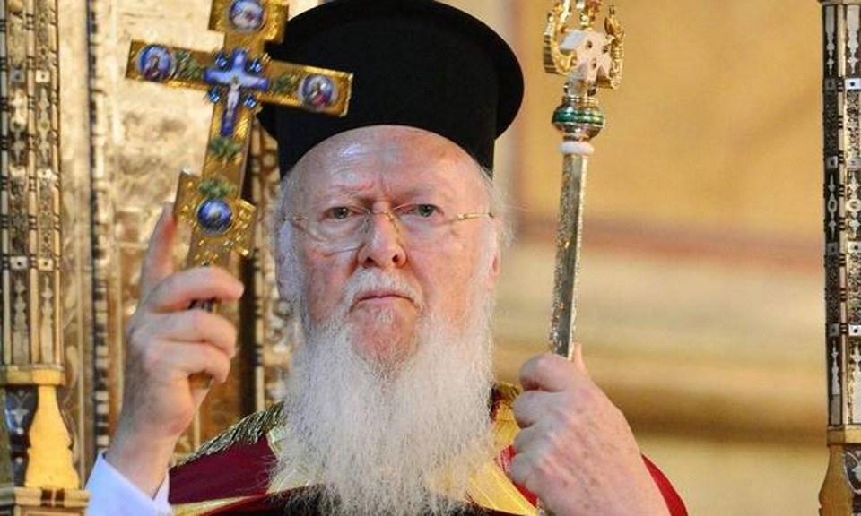 «Στροφή» Οικουμενικού Πατριαρχείου: Δεν δίνει αυτοκεφαλία στην εκκλησία των Σκοπίων