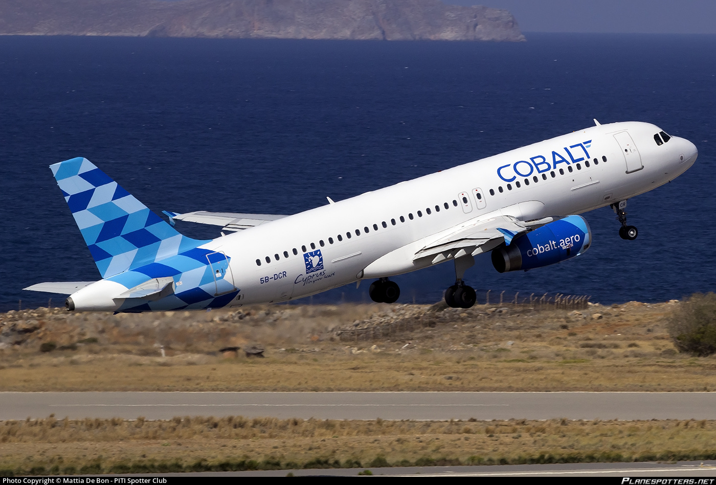 Eκλεισε η αεροπορική εταιρεία Cobalt -Ταλαιπωρία στο αεροδρόμιο Λάρνακας