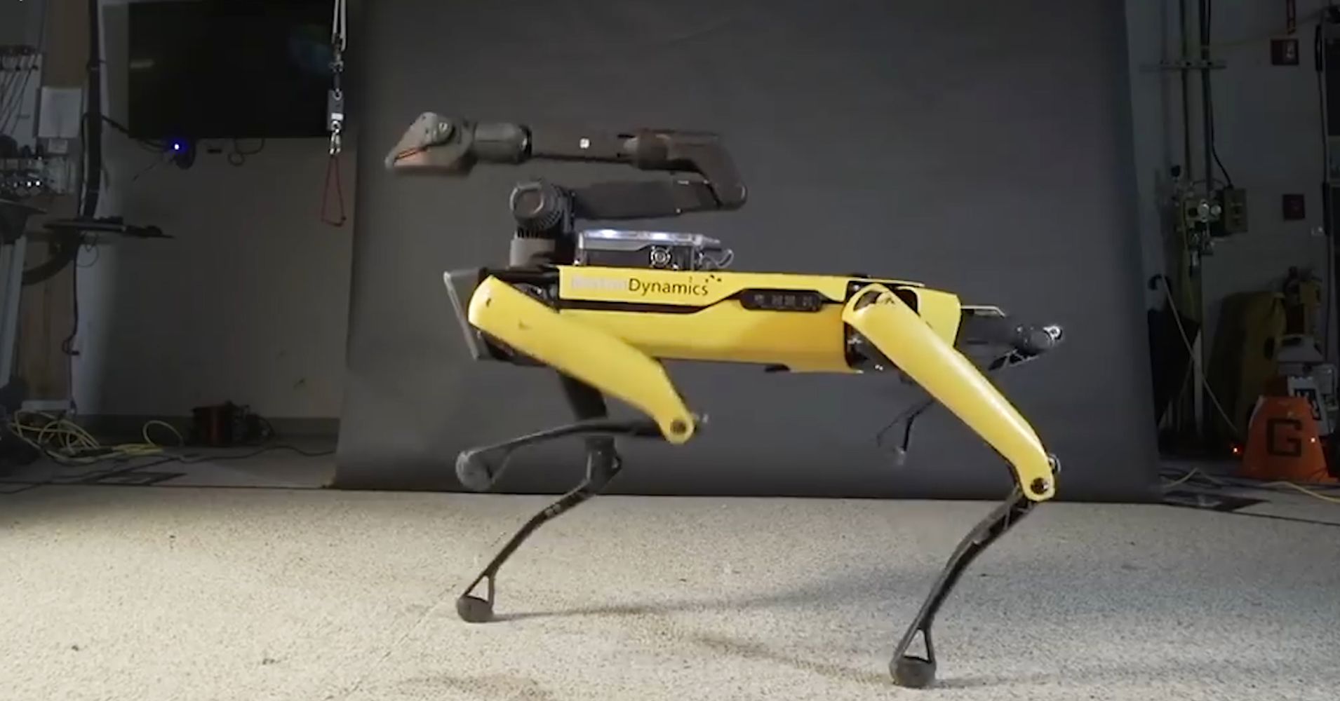 Έχει «ξεφύγει» η Boston Dynamics: Έβαλε ρομπότ να χορεύει