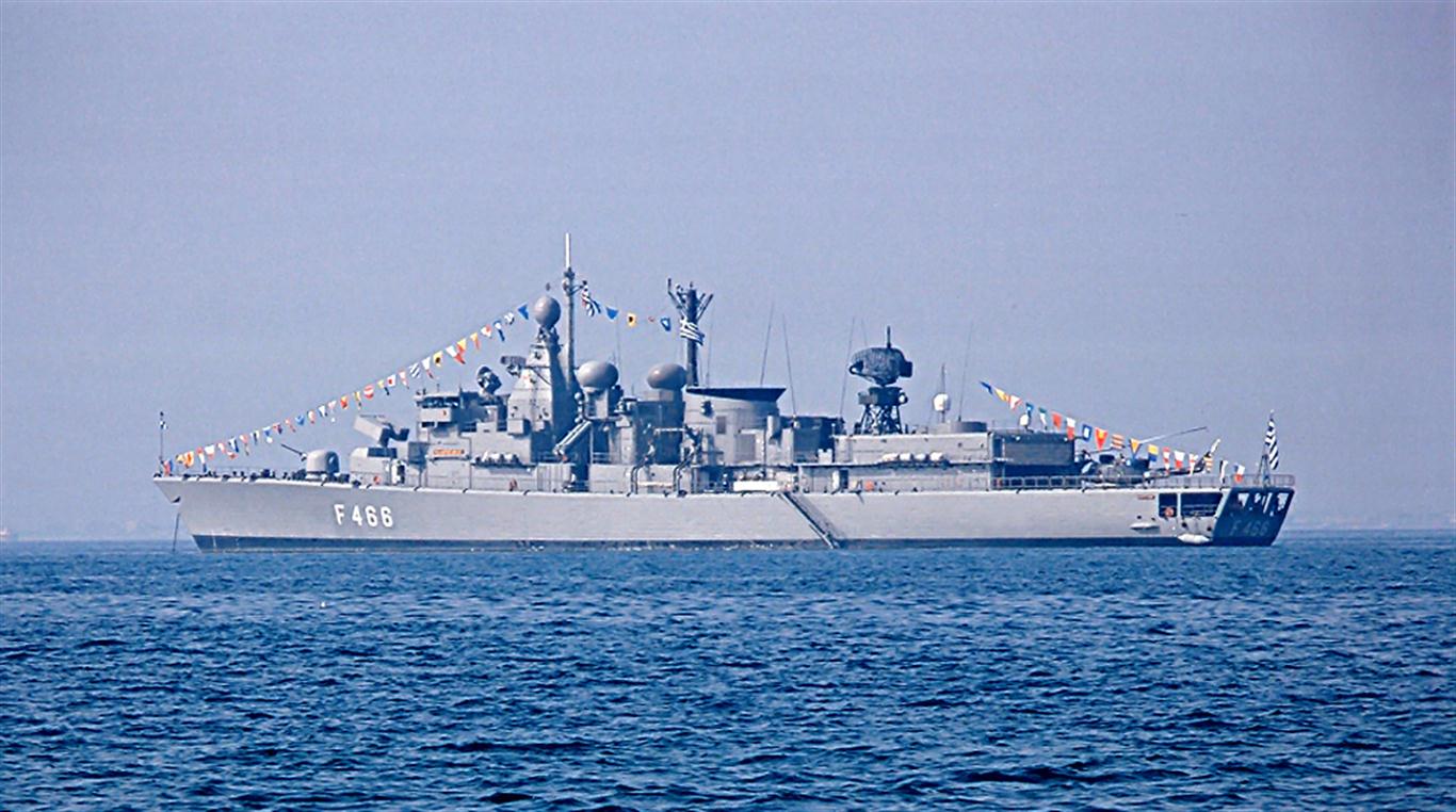 «Νικηφόρος Φωκάς»: «Φύγε είσαι σε ελληνική υφαλοκρηπίδα» – «Barbaros»: «Όχι, είμαι σε τουρκική»!