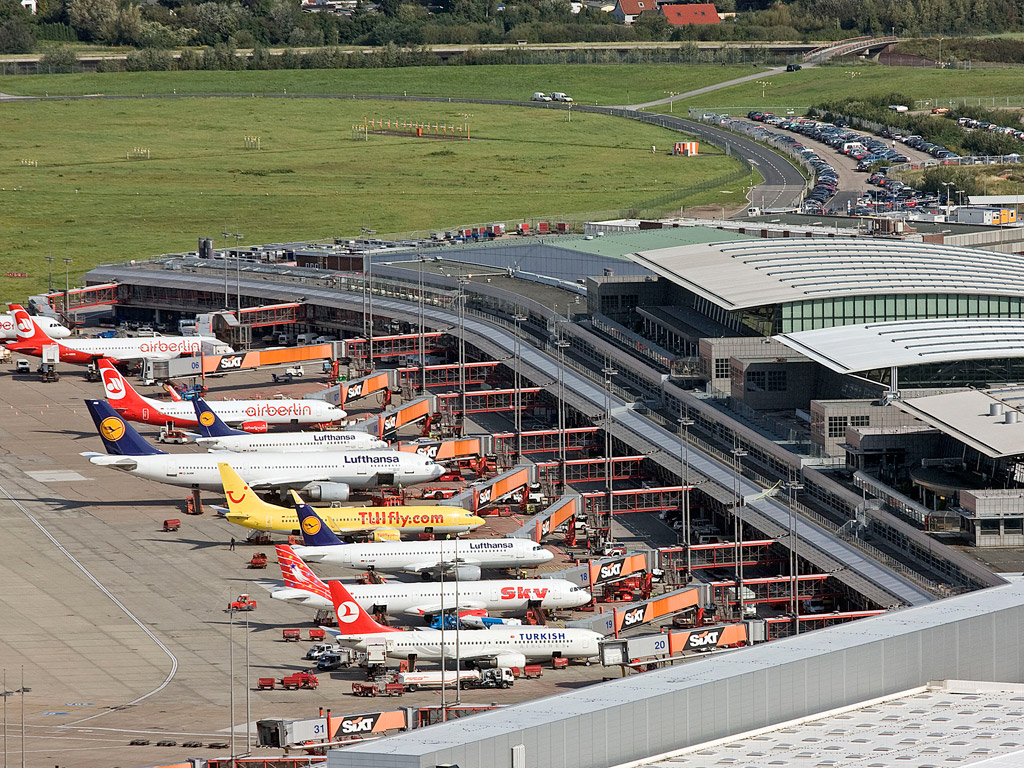 Εκπληκτικό: Το αεροδρόμιο του Αμβούργου στη μεγαλύτερη μακέτα που υπάρχει