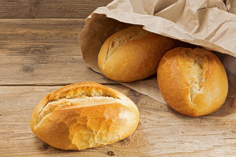 Γιατί δεν πρέπει ποτέ να αφήνεις το ψωμί στον πάγκο της κουζίνας – Πού θα πρέπει να το αποθηκεύεις;