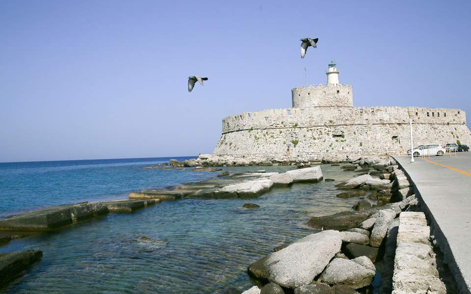 Σήμα κινδύνου από UNESCO: Η κλιματική αλλαγή απειλεί μνημεία σε Ελλάδα, Ιταλία και Κροατία