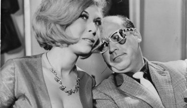 Ρία Δελούτση: Το «ηφαίστειο» θηλυκότητας του ελληνικού κινηματογράφου (φωτό- βίντεο)