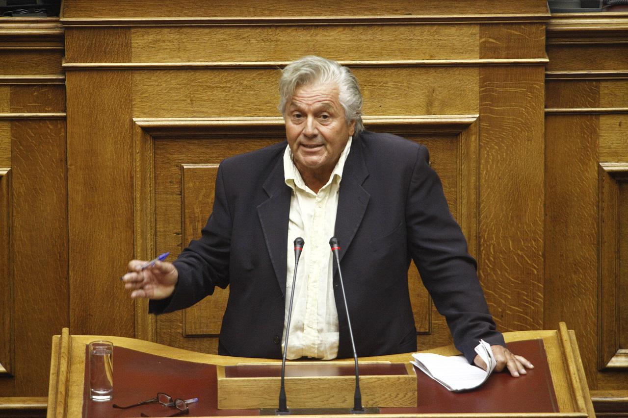Αποφασισμένος ο Παπαχριστόπουλος: «Μόλις ψηφίσω τη συμφωνία των Πρεσπών θα παραδώσω και την έδρα»