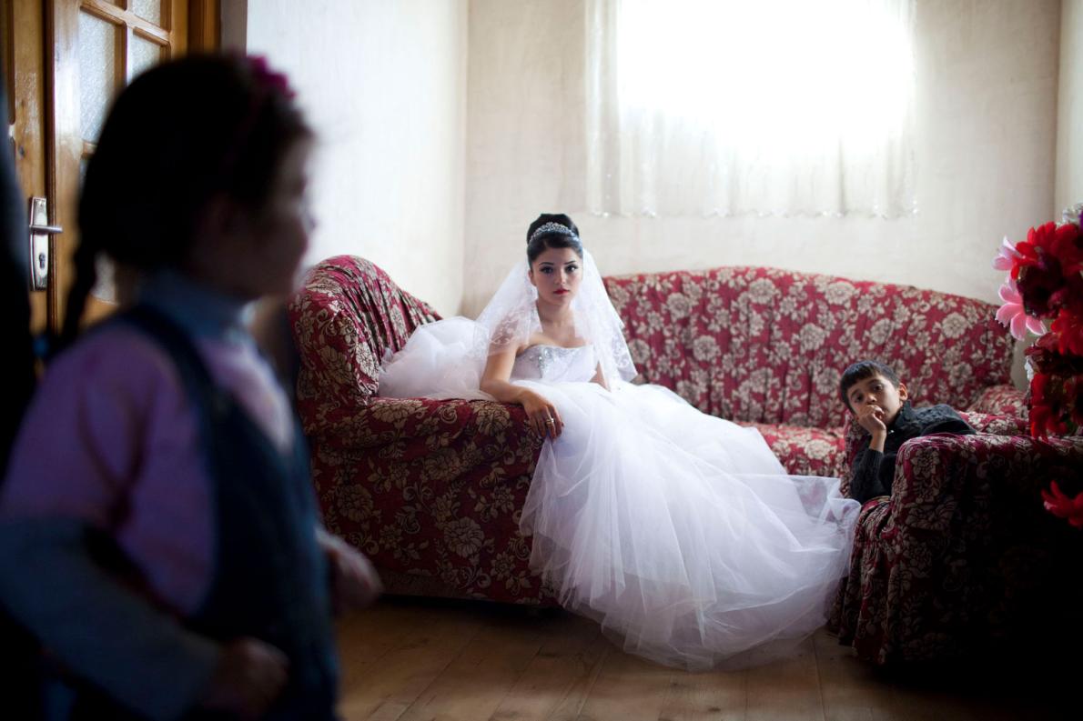 Κύπρος: Ανήλικα κορίτσια στέλνονται ως νύφες από τη Συρία