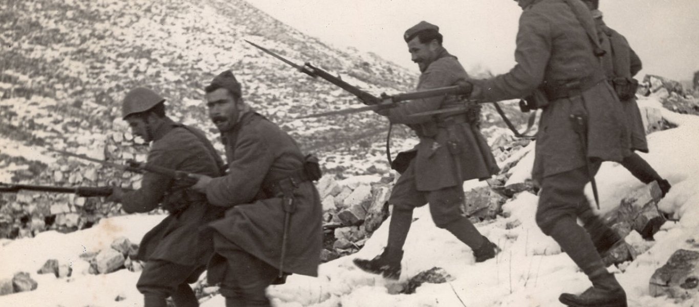 1940: Η στολή του Έλληνα πολεμιστή και το τυφέκιο Mauser (βίντεο)