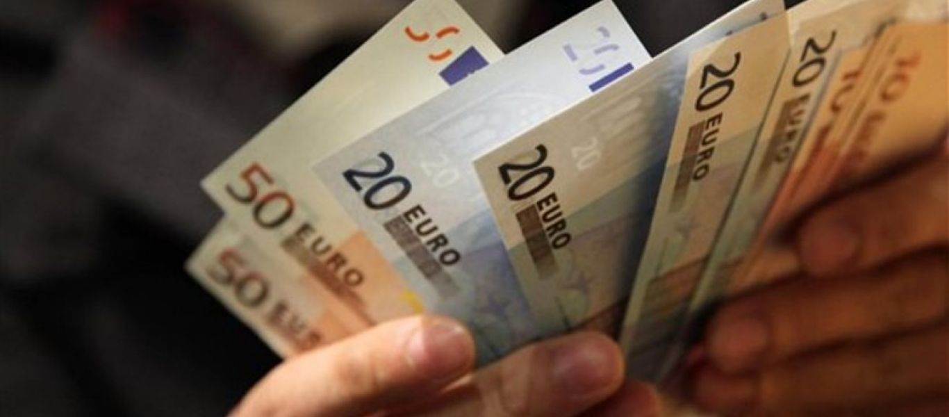 Δείτε ποιες οικογένειες δικαιούνται επίδομα 600 ευρώ