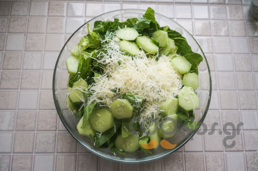 Η συνταγή της ημέρας: Πράσινη σαλάτα με σέσκουλα