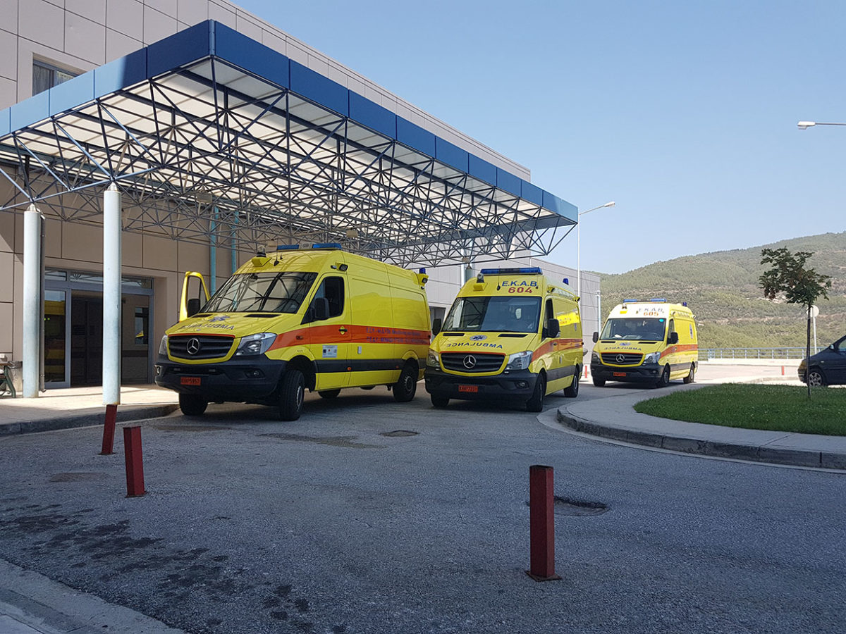 ΕΚΑΒ: Δωρεά 20 ασθενοφόρων από την Ένωση Ελλήνων Εφοπλιστών