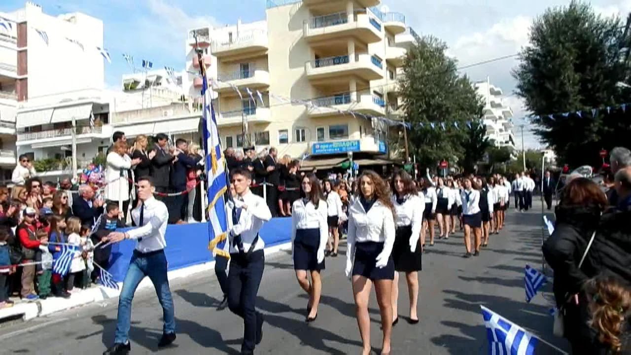 Γέρακας: Συνθήματα μίσους κατά των μαθητών που τραγούδησαν το «Μακεδονία Ξακουστή» – Απειλούν τη ζωή τους