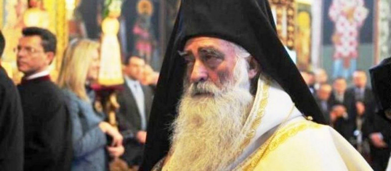 Τα «ράσα» ξεσηκώνονται: Κεραυνοί Μητροπολιτών και απλών ιερέων κατά Τσίπρα, Ιερώνυμου και ΜΚΟ