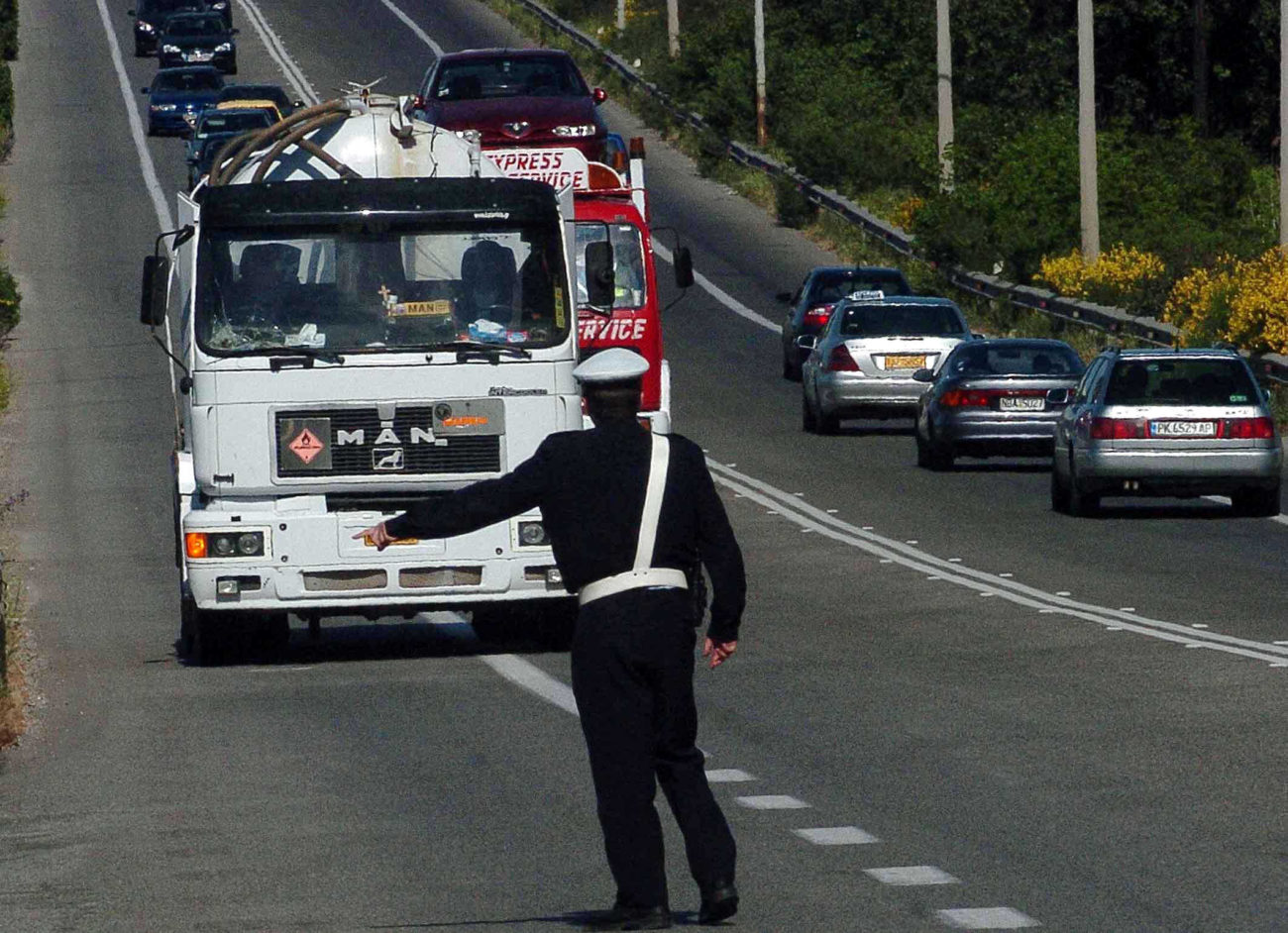 Παράνομοι μετανάστες έδωσαν 500 ευρώ για Ηγουμενίτσα αλλά ο οδηγός τους μετέφερε στην Αθήνα