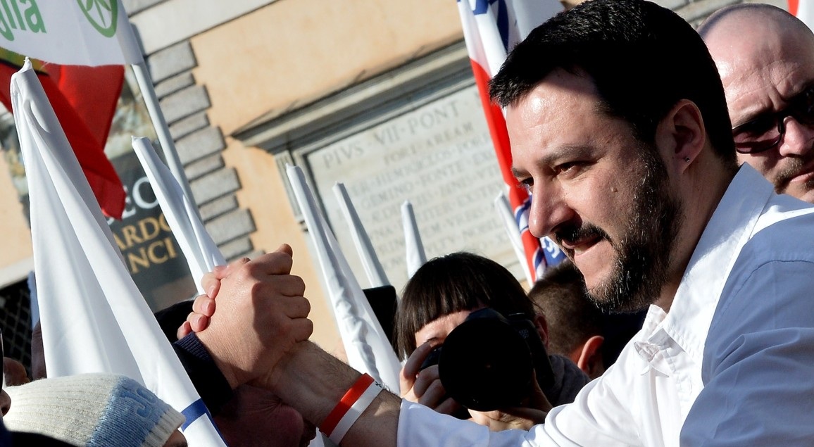 Στα «χαρακώματα» Ιταλία-ΕΕ: Η Κομισιόν έτοιμη να απορρίψει ξανά τον ιταλικό προϋπολογισμό – Ρώμη: «Δεν υποχωρούμε»