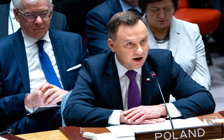 Και η Πολωνία αποχωρεί από το διαβόητο «σύμφωνο μετανάστευσης» του ΟΗΕ