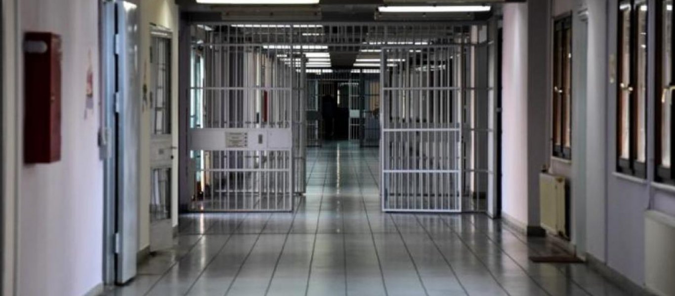 Βόλος: Κρατούμενοι τα έκαναν «γυαλιά- καρφιά» στις φυλακές Κασσαβέτειας