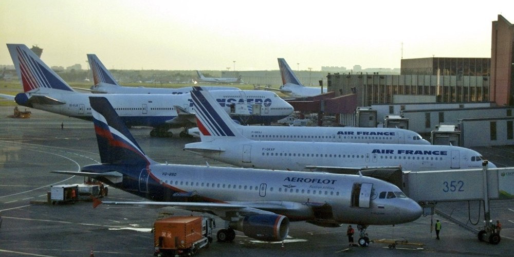 Φρίκη στο αεροδρόμιο Σερεμέτγιεβο: Αεροπλάνο με προορισμό την Αθήνα χτύπησε και σκότωσε άνθρωπο!