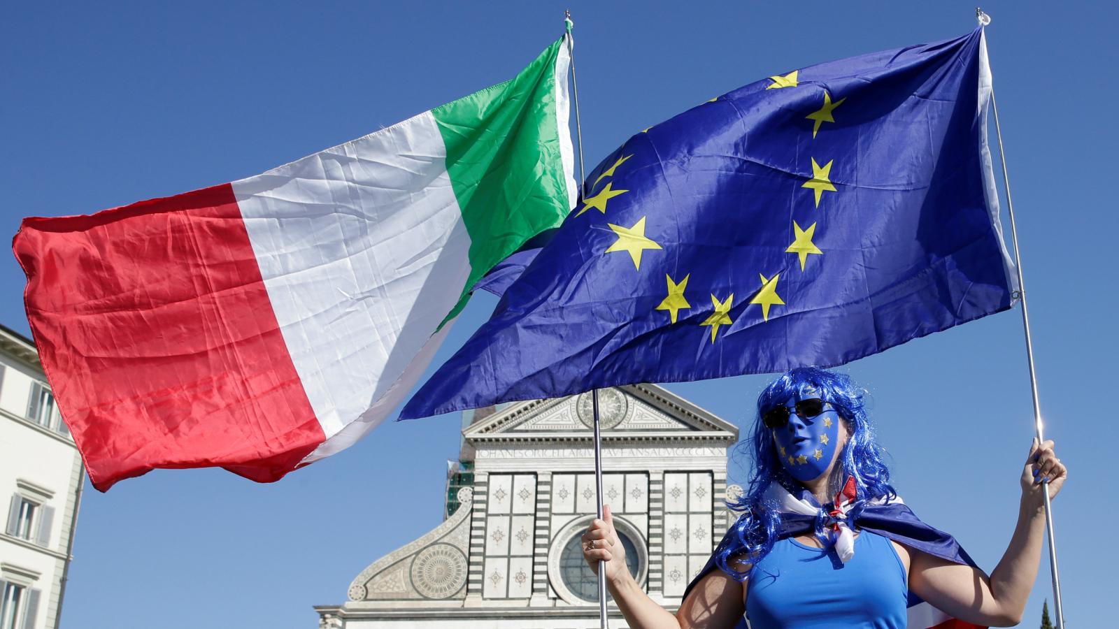 Η Κομισιόν απέρριψε τον ιταλικό προϋπολογισμό – Oλική σύγκρουση