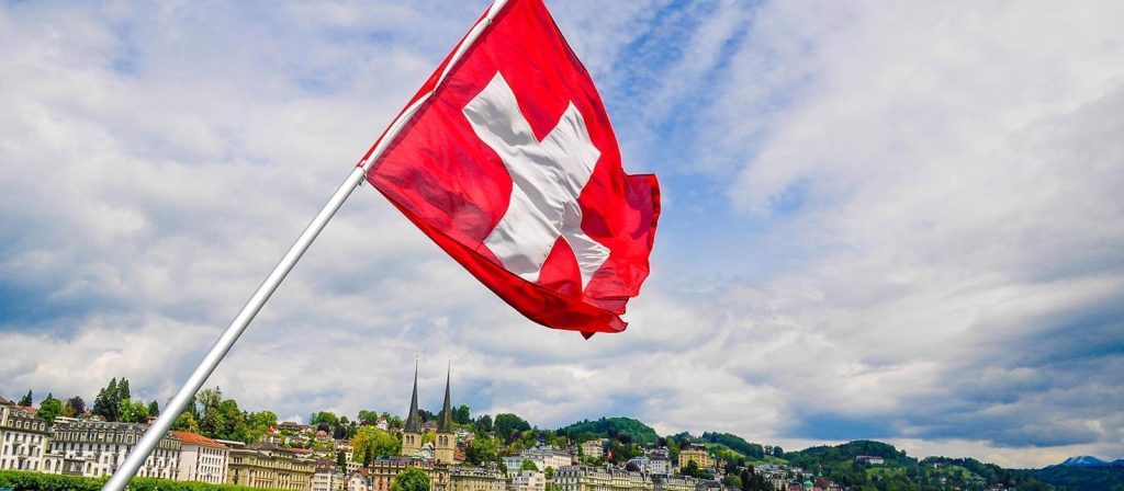 Η Ελβετία αμφισβητεί το διεθνές δίκαιο – Επιπτώσεις για όλη την Ευρώπη