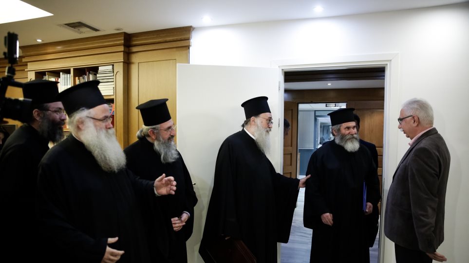 Γαβρόγλου και Εκκλησία της Κρήτης: Συμφώνησαν ότι διαφωνούν