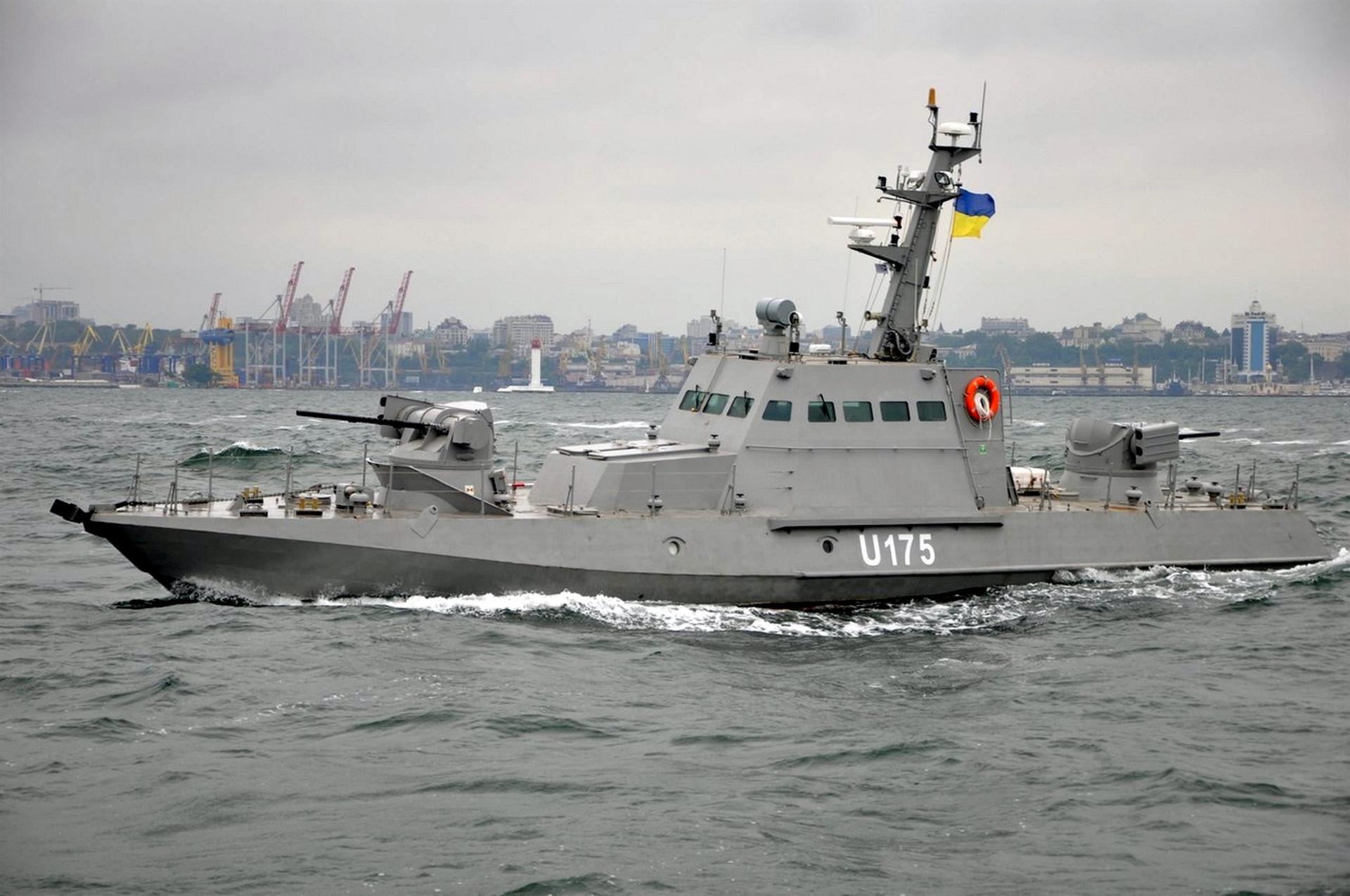 Μόσχα: Τα ουκρανικά σκάφη  δεν υπέβαλλαν αίτημα για να περάσουν – Είχαν τα πυροβόλα τους σε θέση βολής
