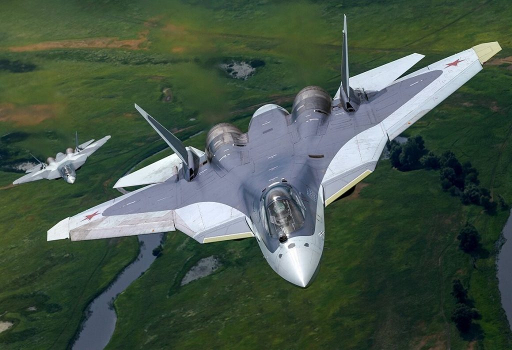 F-22 εναντίον Su-57 – Ποιο θα νικήσει σε μια αερομαχία;- Δείτε το βίντεο