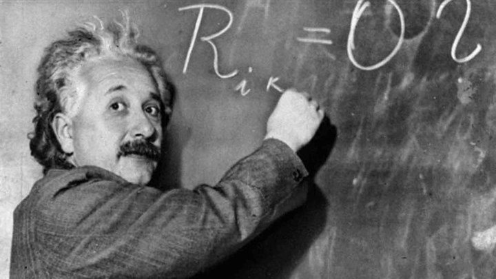 Γιατί ο Άλμπερτ Αϊνστάιν είχε φάκελο 1.400 σελίδων στο FBI
