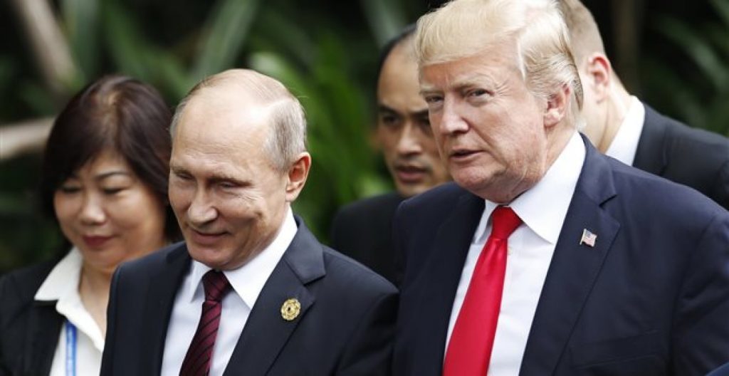 Το Κρεμλίνο ελπίζει η συνάντηση Τραμπ-Πούτιν να γίνει πριν το επόμενο G20