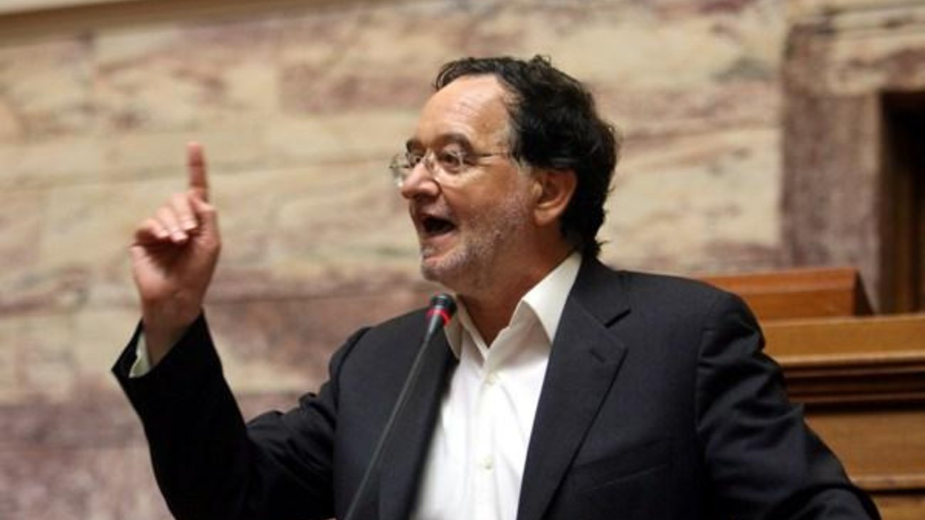 Π.Λαφαζάνης: «Ο Α.Τσίπρας επέλεξε την καταστροφική πορεία της συνθηκολόγησης και του άθλιου 3ου μνημονίου»