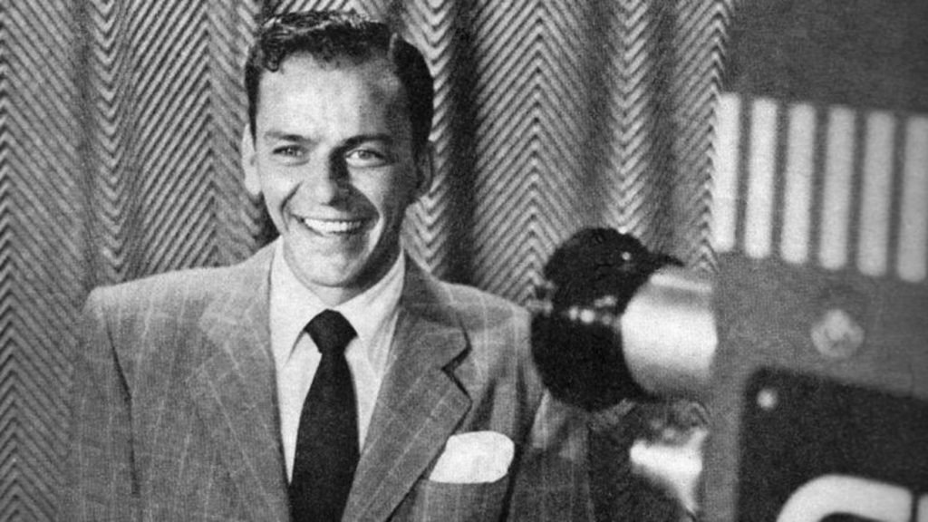 Σε δημοπρασία αντικείμενα του Frank Sinatra – Το διαμαντένιο δαχτυλίδι αρραβώνων του έπιασε 1,7 εκατ. δολάρια (φωτο)