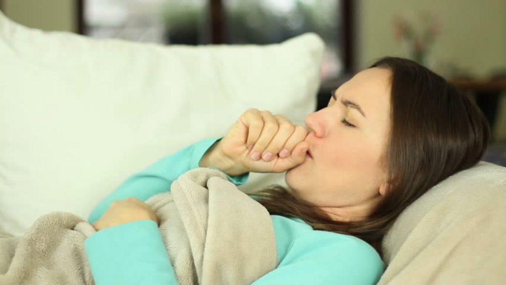 Γρίπη ή κρυολόγημα; Συμπτώματα και διαφορές για να ξέρετε τι έχετε