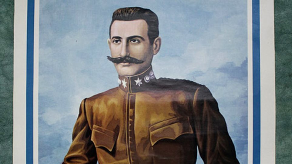 Υπουργείο Παιδεία για «κόψιμο» Π.Μελά από τα βιβλία: «Αφαιρέθηκε μεν αλλά μόνο από τα Εσπερινά Λύκεια»