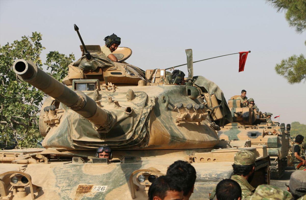 Η Τουρκία απειλεί τις ΗΠΑ με ανάληψη άμεσης δράσης εάν εκπαιδεύσουν αντάρτες στη βόρεια Συρία