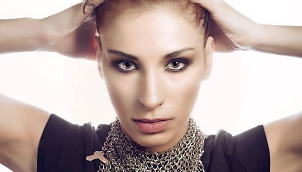 Αντιγόνη Ψυχράμη: Το σοβαρό ατύχημα επί σκηνής – Ποια ηθοποιός θα την αντικαταστήσει στην παράσταση «Matilda» (βίντεο)