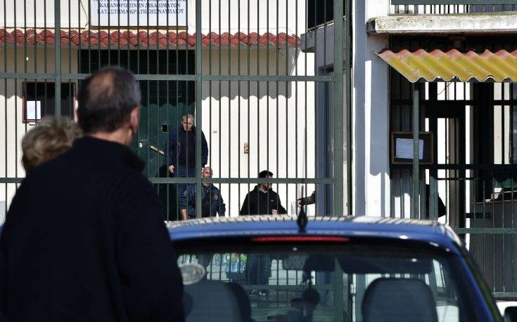 Bίντεο: Εκτός φυλακών ο Ριχάρδος για την υπόθεση λαθρεμπορίου χρυσού: «Θέλω να πάω σ’ αυτούς που μ’ αγαπάνε»